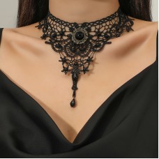 New Fashion Cross Border Lace Women's Necklace Original Female Simple And Exaggerated Black Collar Chain Fake Necklace Jewelry