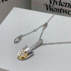 Empress Dowager Xi's Copper Plated True Gold Small Shovel Necklace Is A Light Luxury And Luxury Style With Micro Zircon Inlaid Design For A Female Collar Chain