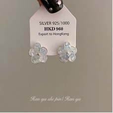 Dancing Gracefully, Luxurious And Elegant, Crystal Butterfly Earrings, New Exquisite And Versatile, Niche Star Bow Earrings, Female